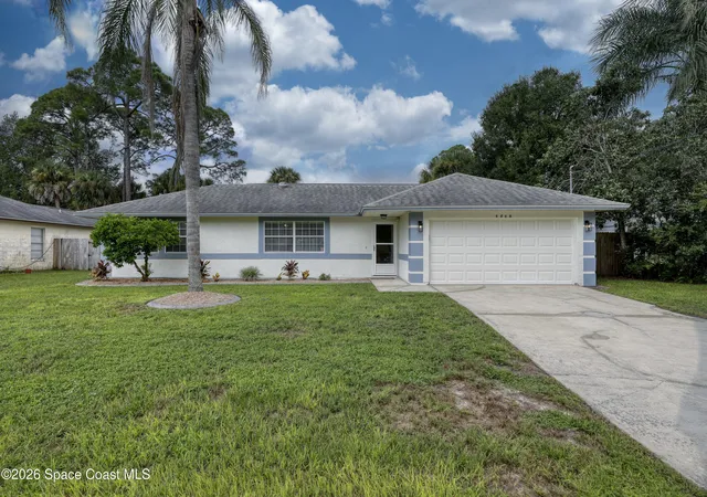Single family home for sale at 6800 Spring St, Cocoa, FL 32927 | MLS# 1088005