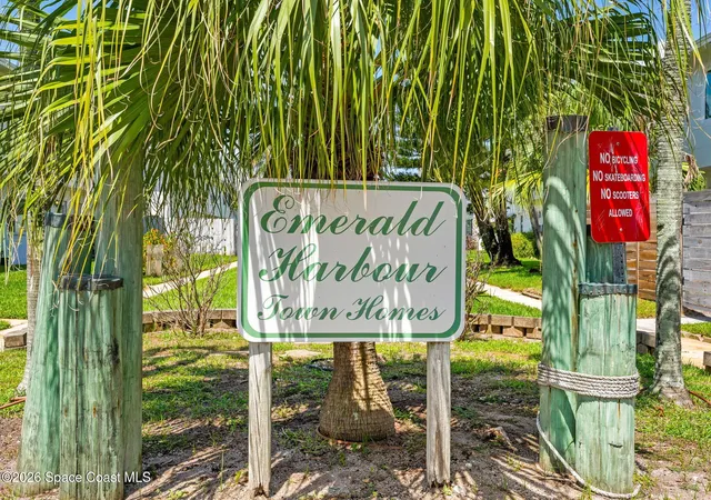 Photo 1 of Townhouse for sale at 40 Adams Ct, Satellite Beach, FL 32937 | MLS# 1088240 | Listing updated on 2026-10-19