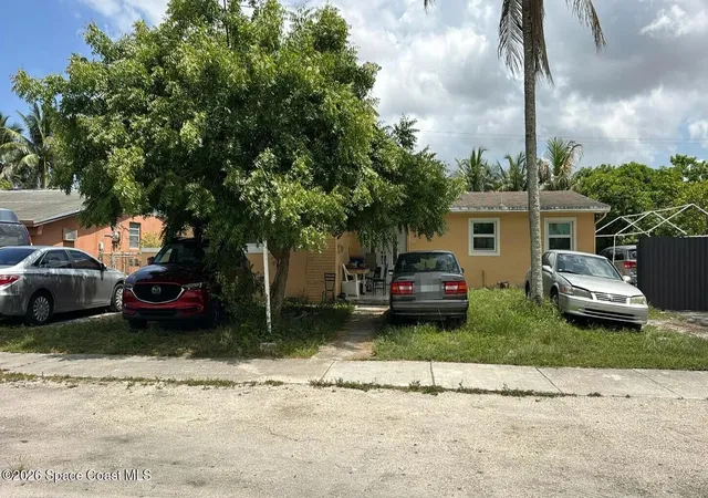 Single family home for sale at 1360 NW 197th Street, Miami, FL 33169 | MLS# 1087972