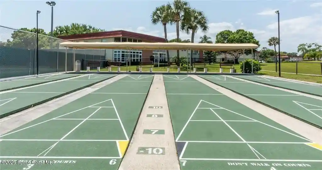 Listing Photo 36 - Condo for sale in 27 Pine Arbor Ln located at 27 Pine Arbor Ln, Vero Beach, FL 32962 - Unit #205