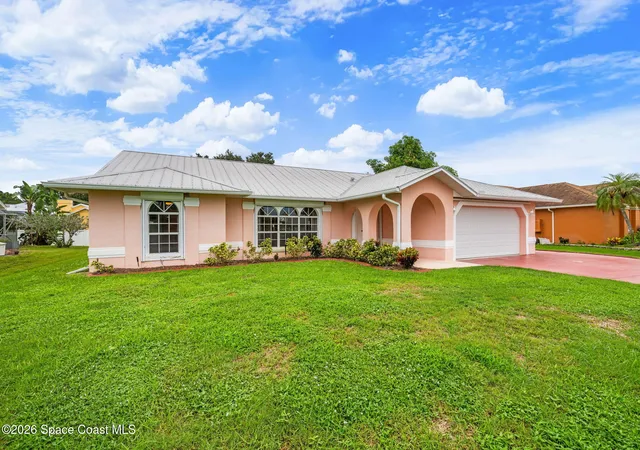 Photo 1 of Sale Pending at 949 Carnation Dr, Sebastian, FL 32958 | MLS# 1088111 | Listing updated on 2026-10-03