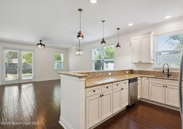 Photo 3 of Single family home for sale at 2806 Kilgore St, Orlando, FL 32803 | MLS# 1088165 | Listing updated on 2026-10-08