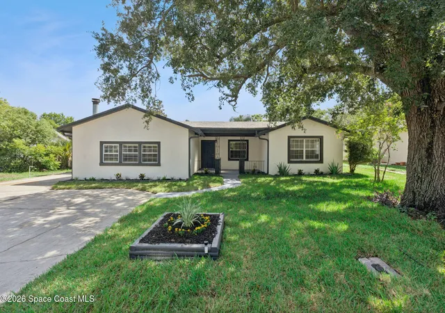 Photo 1 of Single family home for sale at 1033 Crystal Bowl Cir, Casselberry, FL 32707 | MLS# 1088200 | Listing updated on 2026-09-22