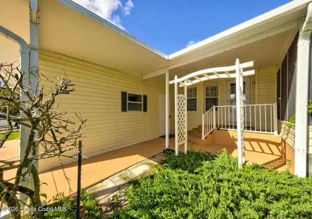 Photo 1 of Manufactured home for sale at 182 Scenic Dr, Cocoa, FL 32926 | MLS# 1088378 | Listing updated on 2026-09-24