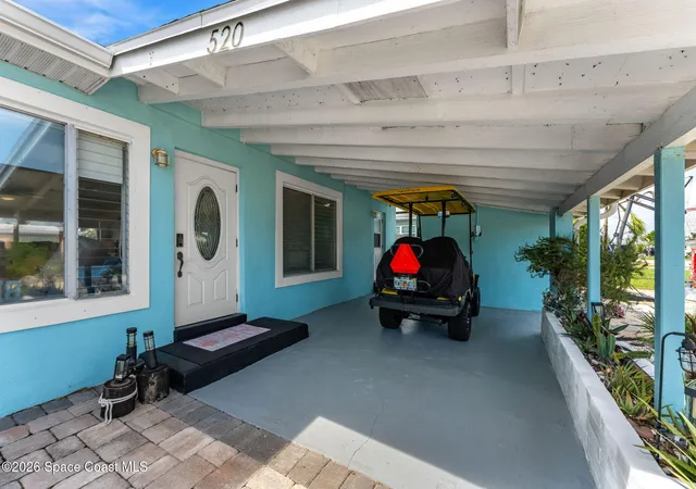 Photo 3 of Single family home for sale at 520 Sea Gull Dr, Satellite Beach, FL 32937 | MLS# 1088361 | Listing updated on 2026-10-06