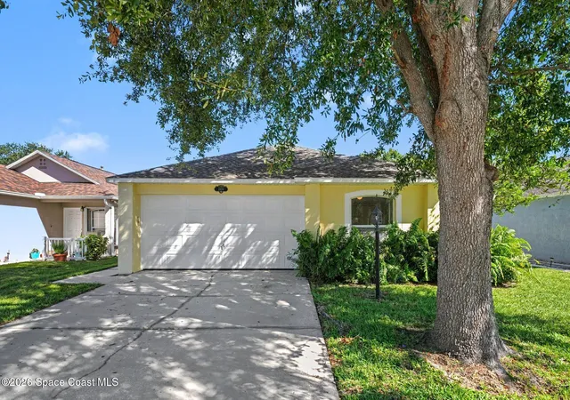 Photo 1 of Single family home for sale at 2824 Maderia Cir, Melbourne, FL 32935 | MLS# 1088241 | Listing updated on 2026-09-23