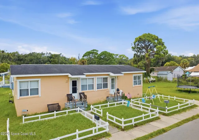 Photo 3 of Multi family home for sale at 2410 Myrtle Ave, Mims, FL 32754 | MLS# 1088248 | Listing updated on 2026-09-23