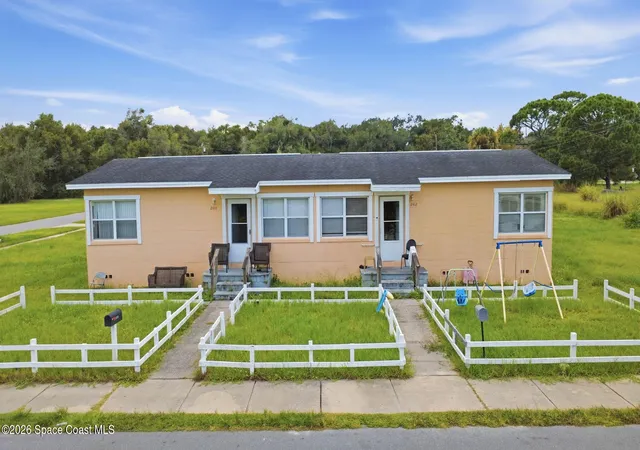 Photo 3 of House for sale at 2410 Myrtle Ave, Mims, FL 32754 | MLS# 1088248 | Listing updated on 2026-09-23