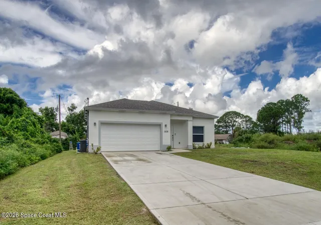 Photo 1 of Single family home for sale at 1938 Trapp Ave Se, Palm Bay, FL 32909 | MLS# 1088260 | Listing updated on 2026-10-07