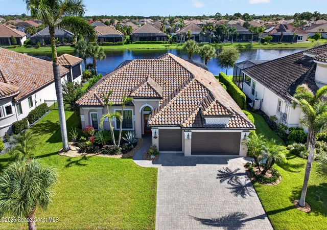 Single family home for sale at 5327 Kirkwall Cir, Melbourne, FL 32940 | MLS# 1088365