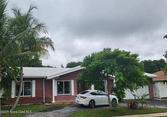 Single family home for sale at 5260 SW 9th Street, Plantation, FL 33317 | MLS# 1088329