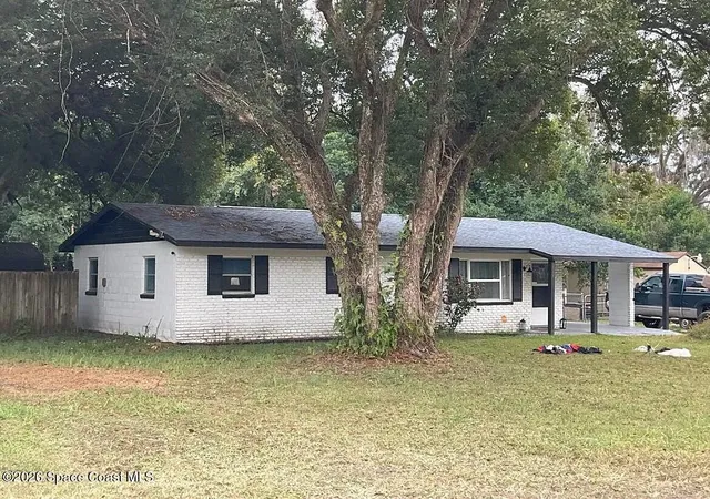 Photo 2 of Single family home for sale at 3317 NE 15th Avenue, Ocala, FL 34479 | MLS# 1088344 | Listing updated on 2026-09-24