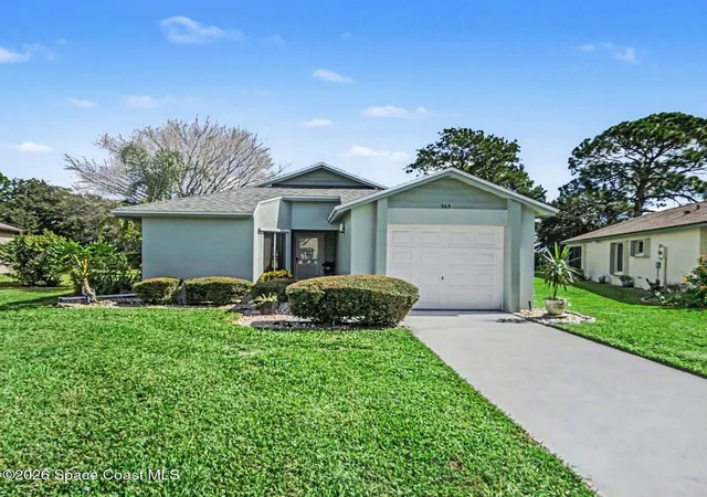 Single family home for sale at 365 Cypress Point Dr, Melbourne, FL 32940 | MLS# 1088542