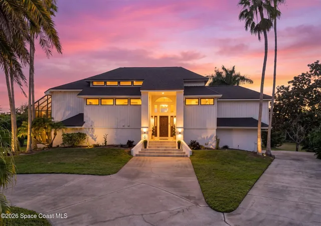 Photo 1 of Single family home for sale at 800 Kerry Downs Cir, Melbourne, FL 32940 | MLS# 1090578 | Listing updated on 2026-10-22