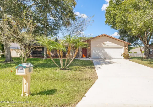 Single family home for sale at 1370 Mann Ave NW, Palm Bay, FL 32907 | MLS# 1089536