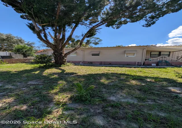 Manufactured home for sale at 3431 Populatic St, Mims, FL 32754 | MLS# 1089758