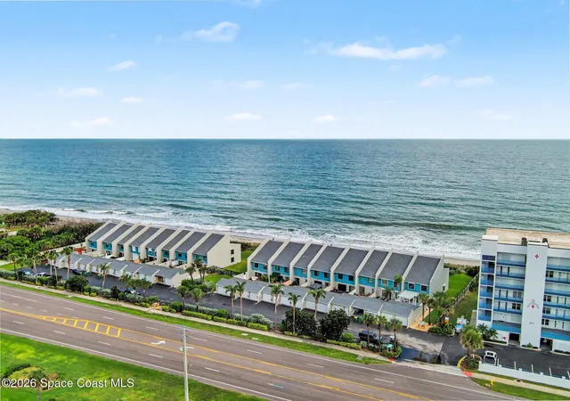 Townhouse for sale at 559 Jimmy Buffett Memorial Hwy, Satellite Beach, FL 32937 | MLS# 1090339
