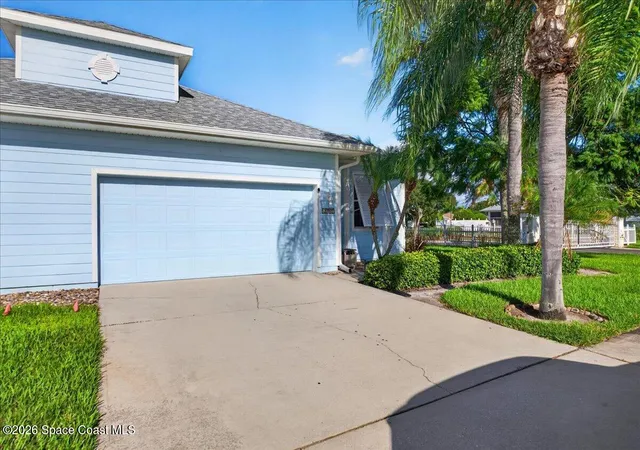 Photo 3 of Single family home for sale at 1002 Eleuthera Dr NE, Palm Bay, FL 32905 | MLS# 1090150 | Listing updated on 2026-10-30