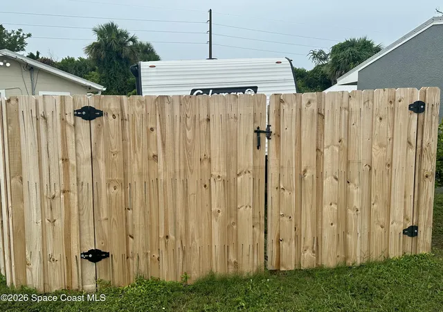 Photo 4 of Single family home for sale at 4424 Coquina Ridge Dr, Melbourne, FL 32935 | MLS# 1090293 | Listing updated on 2026-10-24