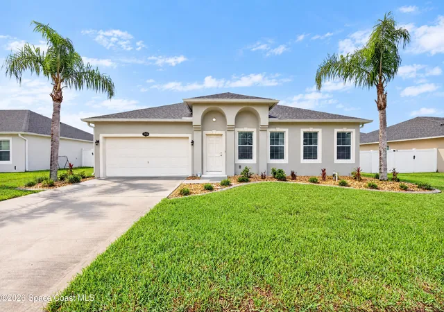 Photo 1 of Sale Pending at 3326 Slate St, Melbourne, FL 32904 | MLS# 1090335 | Listing updated on 2026-10-25
