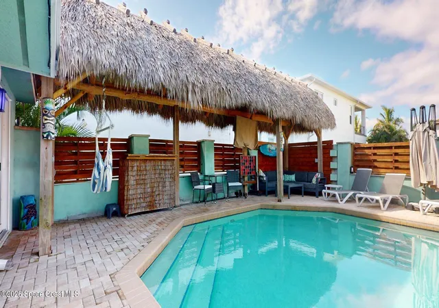 Photo 1 of Single family home for sale at 185 Sandy Shoes Dr, Melbourne Beach, FL 32951 | MLS# 1090394 | Listing updated on 2026-10-29