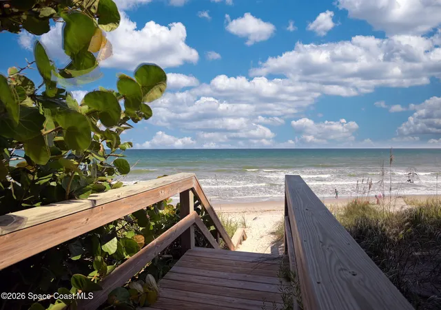 Photo 4 of Single family home for sale at 185 Sandy Shoes Dr, Melbourne Beach, FL 32951 | MLS# 1090394 | Listing updated on 2026-10-29