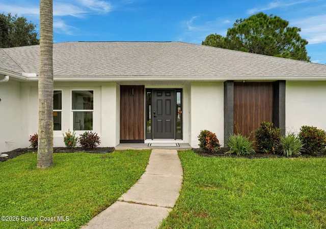 Photo 3 of Single family home for sale at 3045 Gentle Breezes Ct, Melbourne, FL 32934 | MLS# 1090551 | Listing updated on 2026-10-29