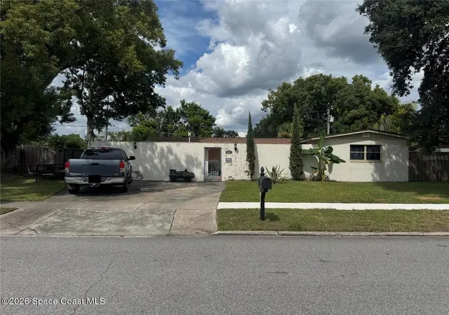 Single family home for sale at 8303 Calais Cir, Orlando, FL 32825 | MLS# 1090521