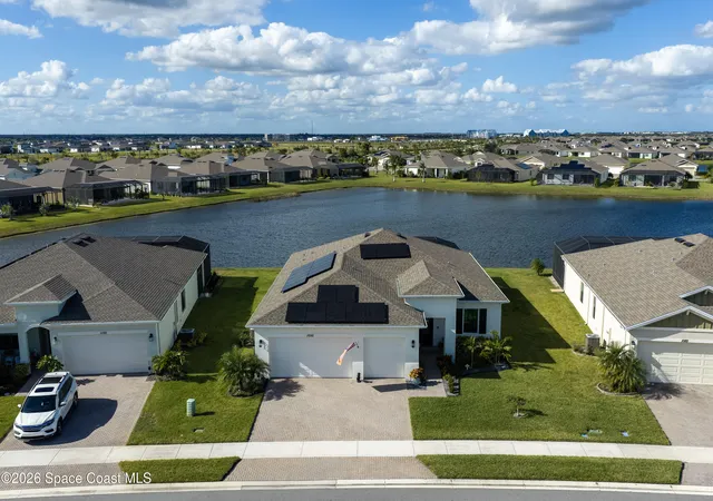 Photo 1 of Single family home for sale at 1092 Great Belt Cir, Melbourne, FL 32940 | MLS# 1090664 | Listing updated on 2026-10-23