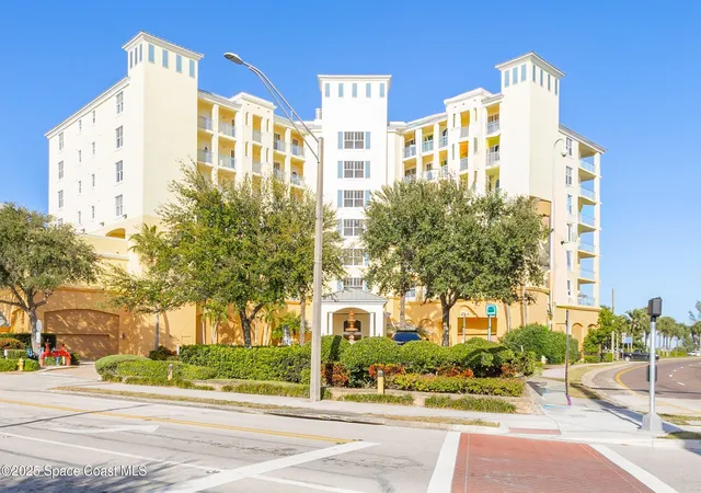 Condo for sale at 1437 Pineapple Ave #302, Melbourne, FL 32935 | MLS# 1090861