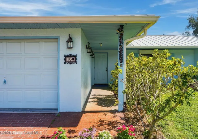 Photo 4 of Single family home for sale at 160 Nebraska Cir, Sebastian, FL 32958 | MLS# 1090793 | Listing updated on 2026-10-30