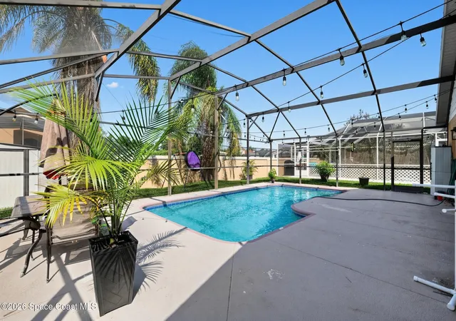 Photo 2 of Single family home for sale at 4535 Oakbrook Ct, Kissimmee, FL 34746 | MLS# 1090756 | Listing updated on 2026-10-24