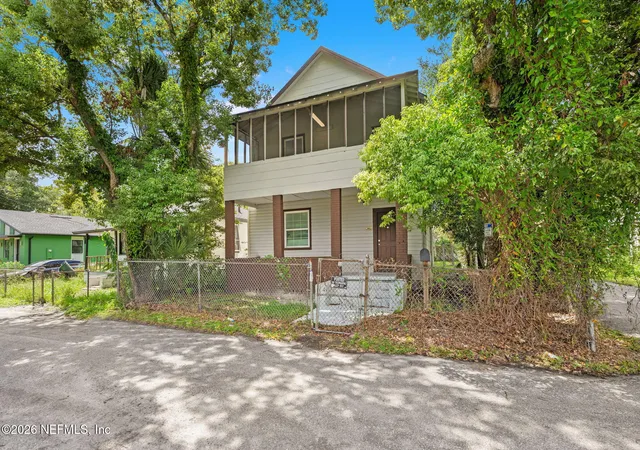 Photo 3 of Single family home for sale at 2344 Janette St, Jacksonville, FL 32209 | MLS# 2126471 | Listing updated on 2026-09-09