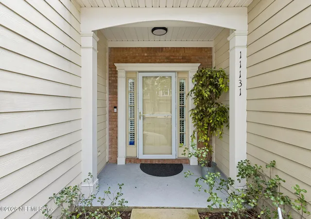 Photo 3 of Townhouse for sale at 11131 Castlemain Cir S, Jacksonville, FL 32256 | MLS# 2145400 | Listing updated on 2026-09-10