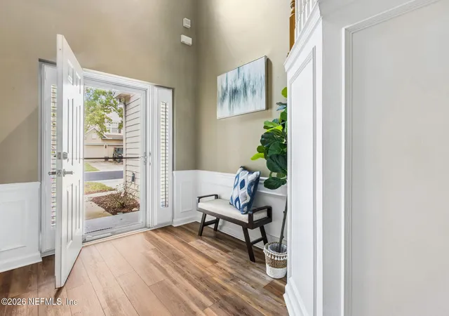 Photo 3 of Townhouse for sale at 11131 Castlemain Cir S, Jacksonville, FL 32256 | MLS# 2145400 | Listing updated on 2026-09-10