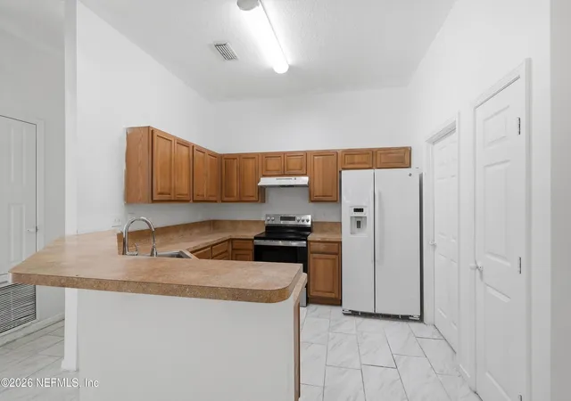 Photo 4 of Single family home for sale at 6425 Sarahs View Ct, Jacksonville, FL 32244 | MLS# 2145363 | Listing updated on 2026-09-02