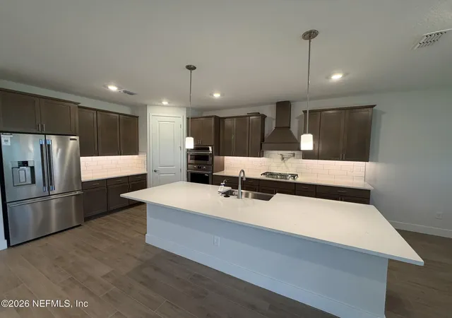 Photo 2 of Townhouse for sale at 381 Murphys Dr, Saint Johns, FL 32259 | MLS# 2150633 | Listing updated on 2026-10-09