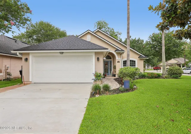 Photo 1 of Single family home for sale at 1876 Lake Forest Ln, Fleming Island, FL 32003 | MLS# 2163738 | Listing updated on 2026-09-16