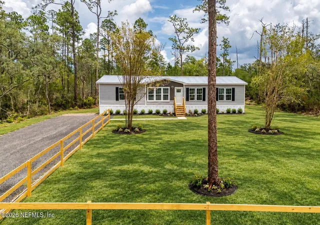 Photo 1 of Manufactured home for sale at 230 Redeye Rd, Florahome, FL 32140 | MLS# 2152505 | Listing updated on 2026-09-14