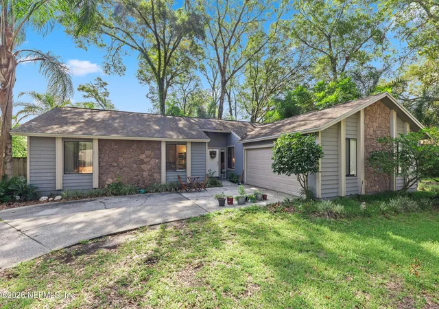 Photo 1 of Single family home for sale at 12459 Shady Crk Dr, Jacksonville, FL 32223 | MLS# 2165179 | Listing updated on 2026-09-20