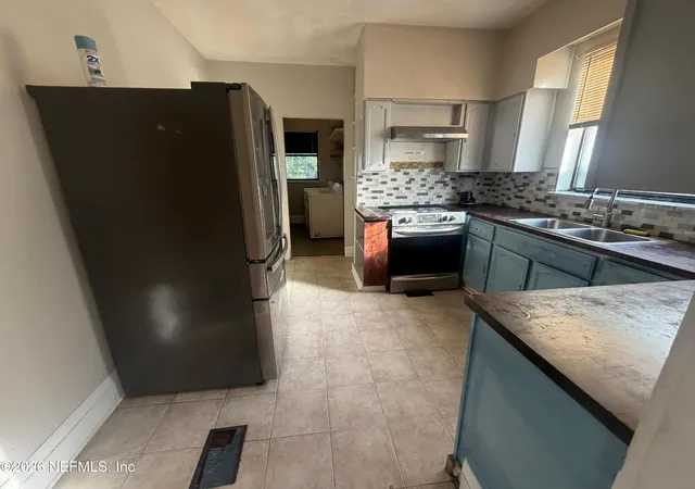 Photo 3 of Single family home for sale at 2204 Myra St, Jacksonville, FL 32204 | MLS# 2154361 | Listing updated on 2026-09-04