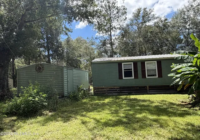 Photo 4 of Manufactured home for sale at 14841 Gallup Ln, Glen St. Mary, FL 32040 | MLS# 2156066 | Listing updated on 2026-09-02