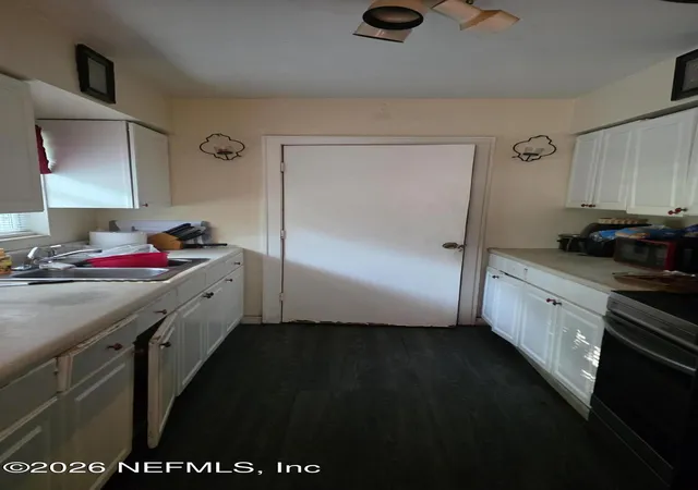 Photo 3 of Single family home for sale at 116 Hibiscus St, Palatka, FL 32177 | MLS# 2158127 | Listing updated on 2026-10-20