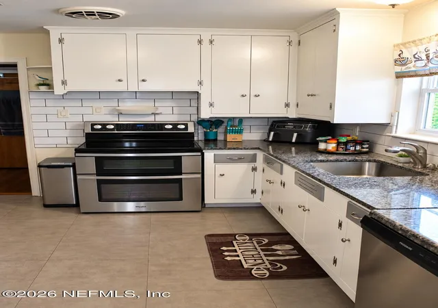 Photo 4 of Single family home for sale at 4626 Burgundy Rd N, Jacksonville, FL 32210 | MLS# 2158192 | Listing updated on 2026-10-06