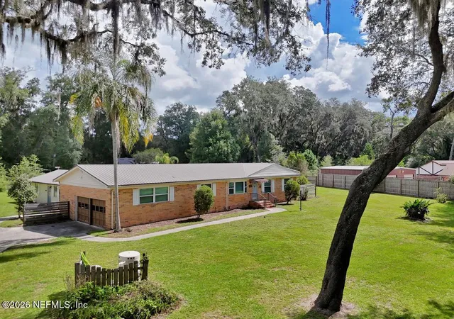 Photo 3 of Single family home for sale at 4075 Hillwood Rd, Jacksonville, FL 32223 | MLS# 2162931 | Listing updated on 2026-09-14
