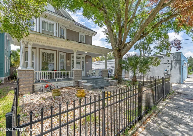 Photo 3 of Single family home for sale at 1746 N Pearl St, Jacksonville, FL 32206 | MLS# 2165815 | Listing updated on 2026-09-21