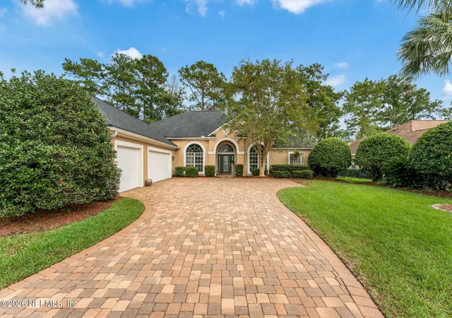 Photo 2 of Single family home for sale at 569 Golden Links Dr, Orange Park, FL 32073 | MLS# 2162606 | Listing updated on 2026-09-24