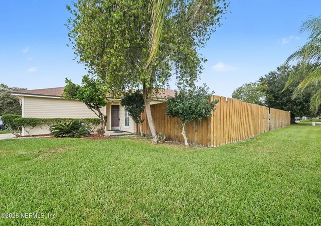 Photo 4 of Single family home for sale at 2642 Sam Houston Pl, Jacksonville, FL 32246 | MLS# 2159925 | Listing updated on 2026-09-05