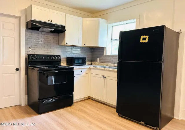 Photo 4 of Single family home for sale at 2860 Wickwire St, Jacksonville, FL 32254 | MLS# 2163054 | Listing updated on 2026-09-07