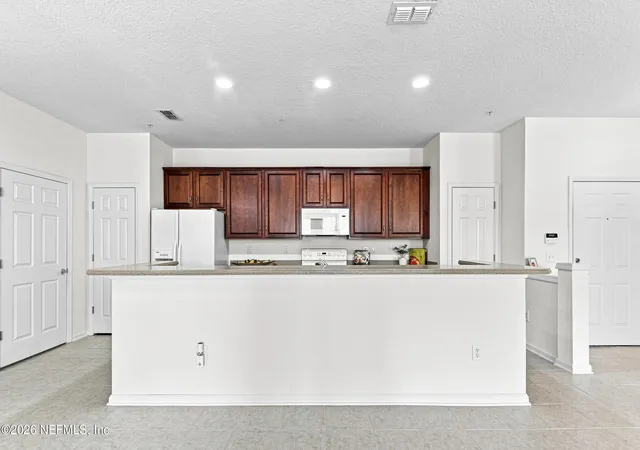 Photo 4 of Condo for sale at 11251 Campfield Dr #2204, Jacksonville, FL 32256 | MLS# 2160321 | Listing updated on 2026-10-09